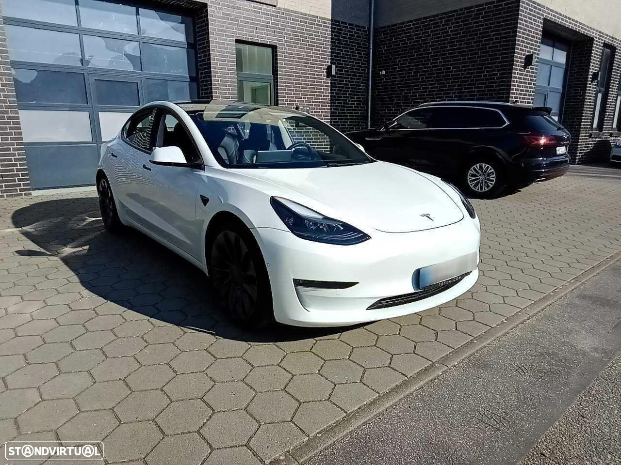 Tesla Model 3 Performance Dual Motor AWD - 1