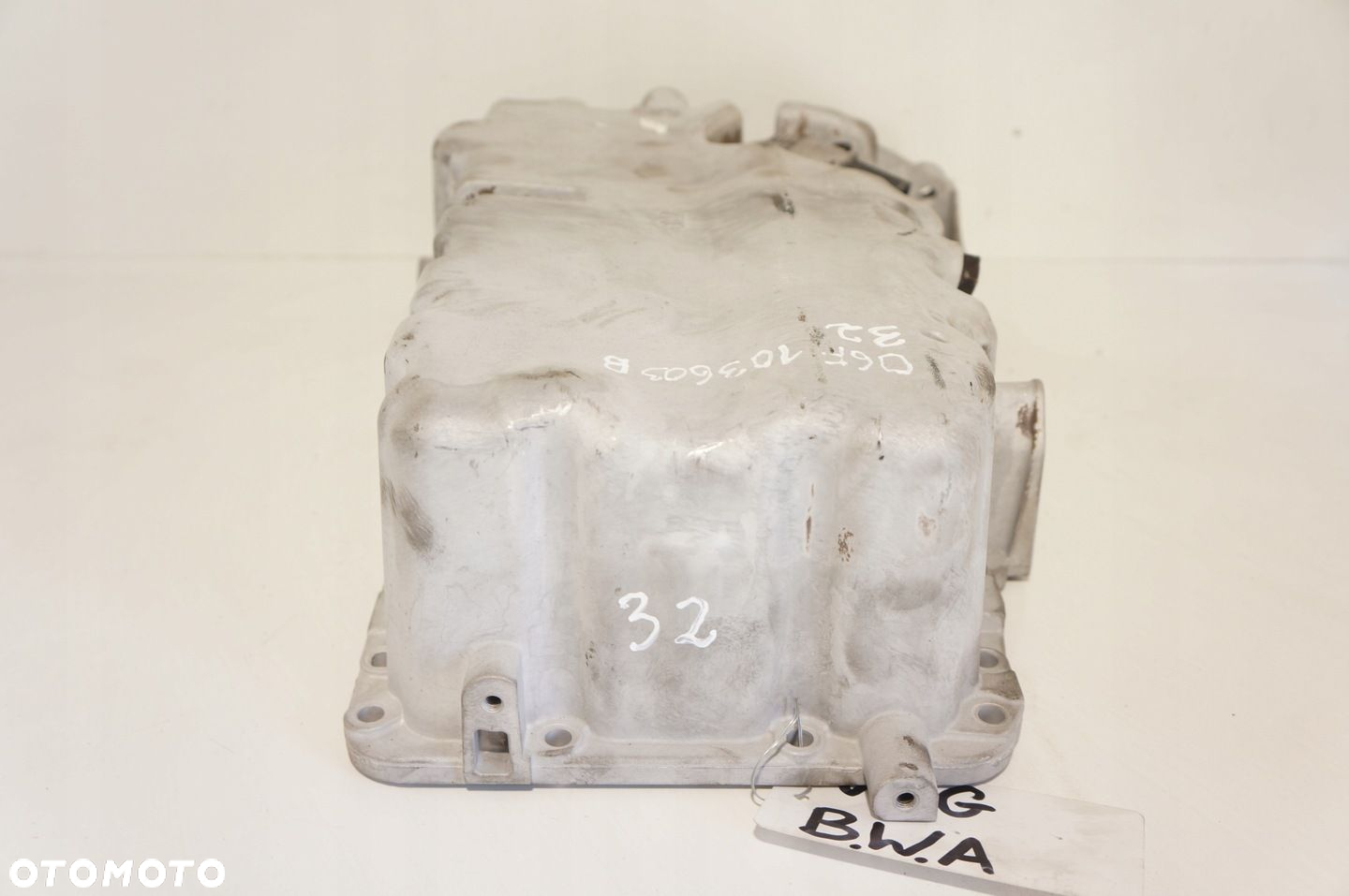 MISKA OLEJOWA VW GOLF PASSAT LEON A3 2.0FSI 06F103603B - 4