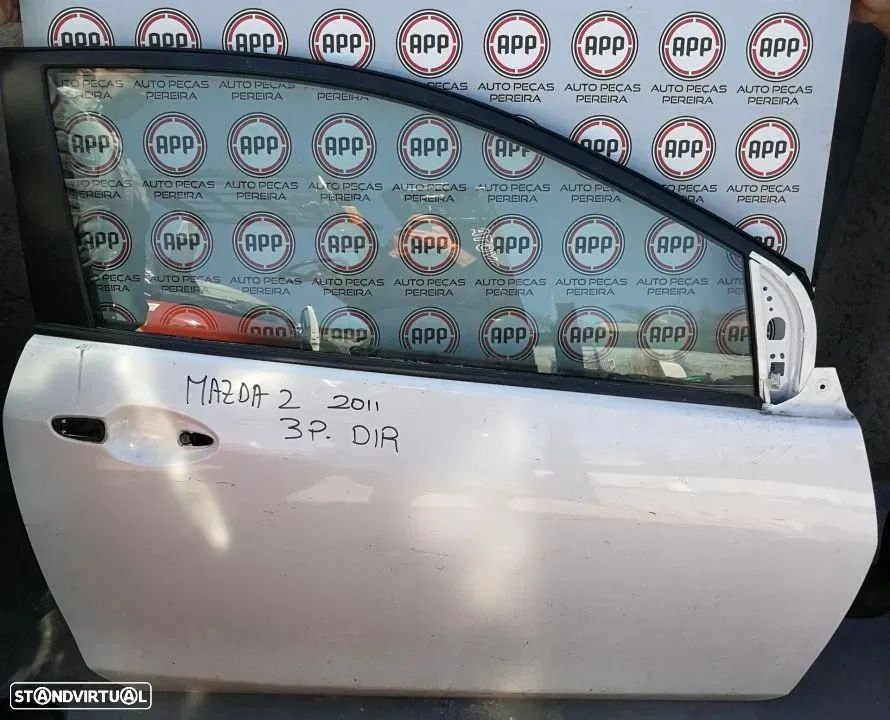 Porta Direita Mazda 2 de 3 portas 2010. - 1