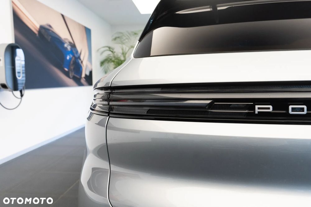 Porsche Cayenne - 28