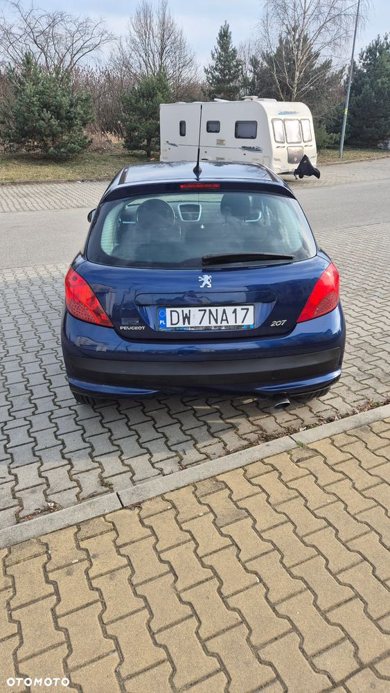 Peugeot 207 - 12