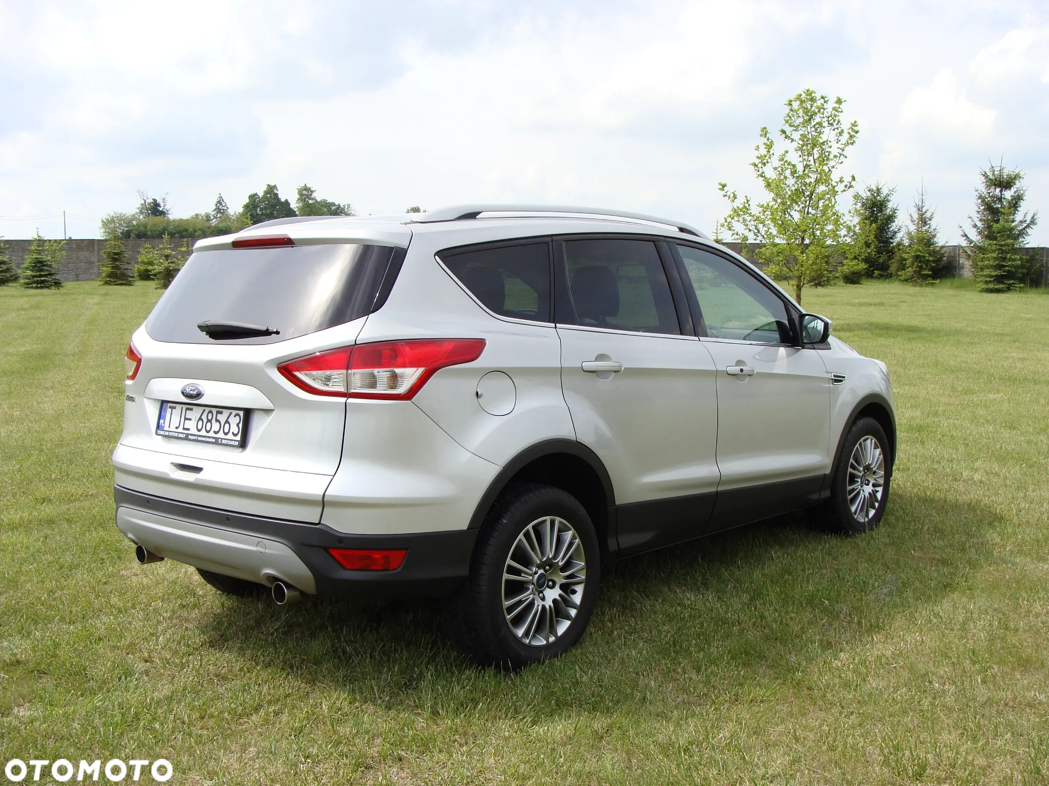 Ford Kuga 2.0 TDCi 2x4 Titanium - 9