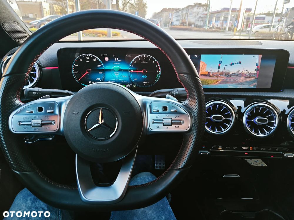 Mercedes-Benz Klasa A 250 E AMG Line 8G-DCT - 11