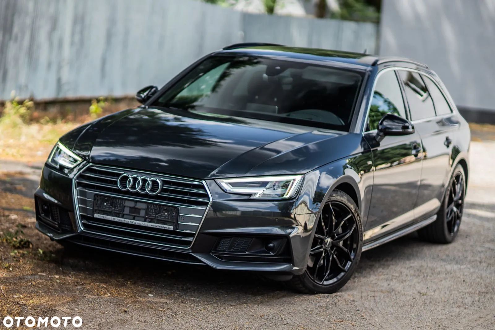 Audi A4 2.0 TDI Sport S tronic - 1