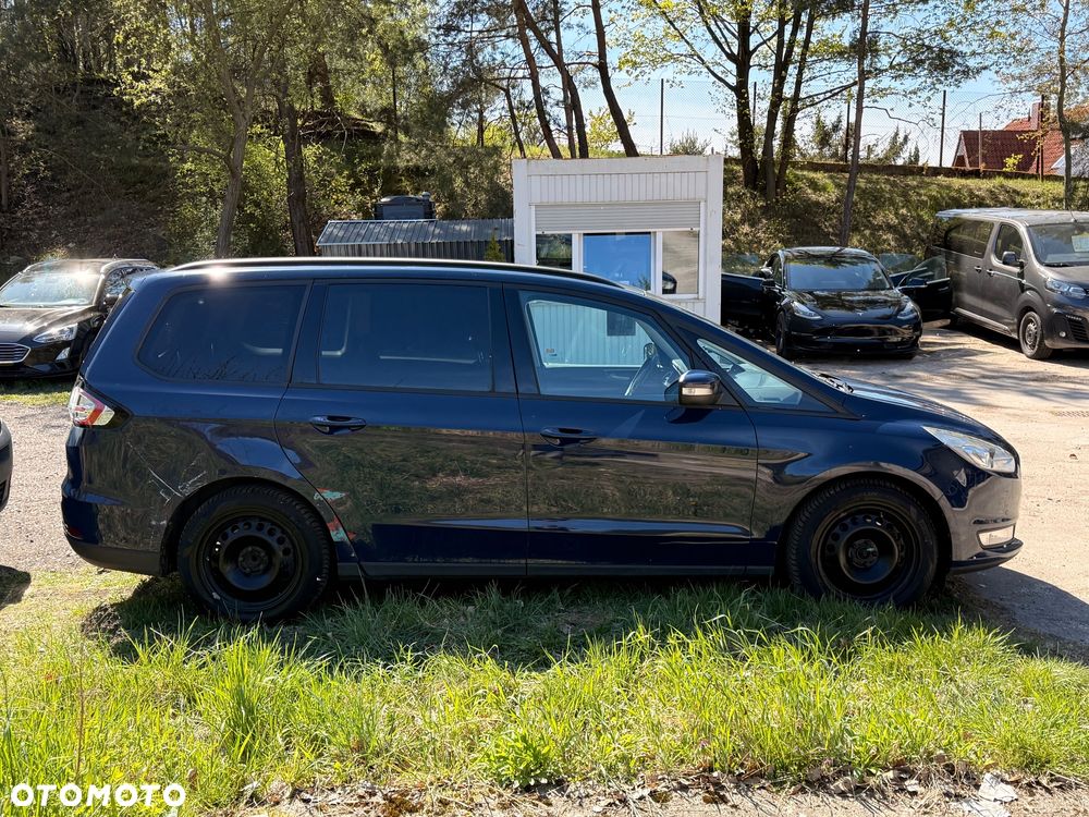 Ford Galaxy - 9