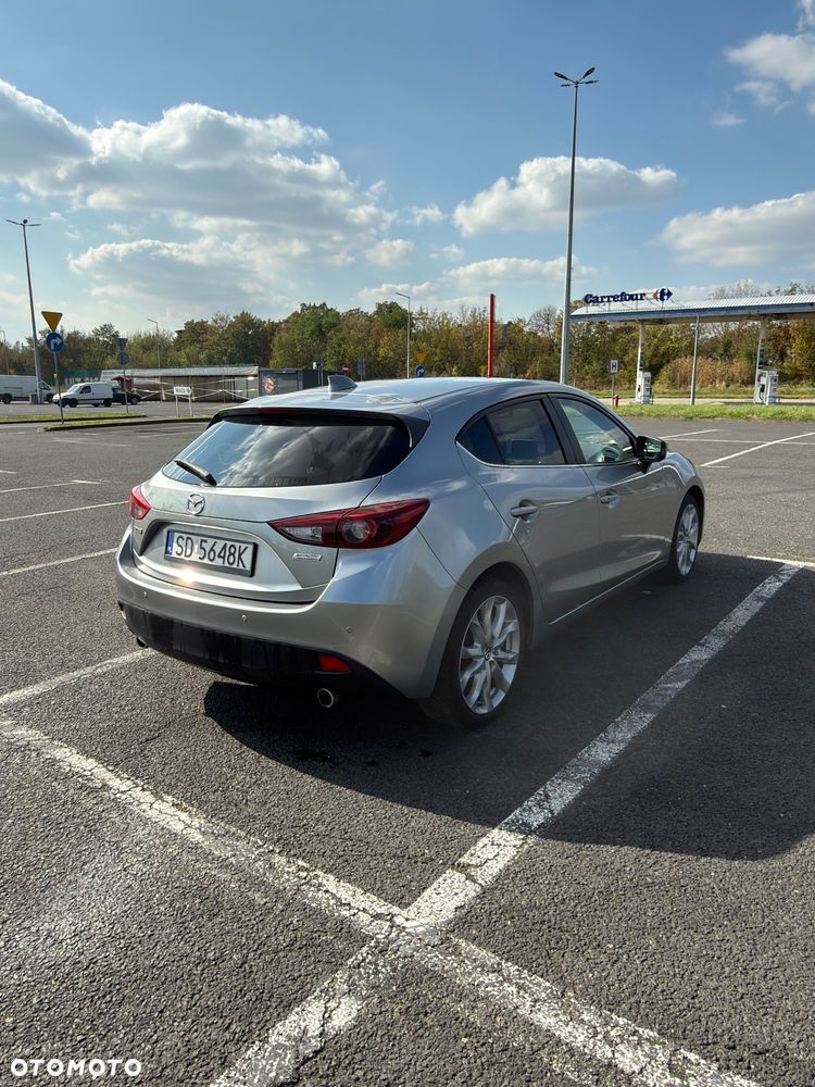 Mazda 3 - 4