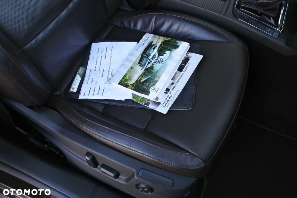 Skoda Superb Combi 2.0 TDI DSG L&K - 6