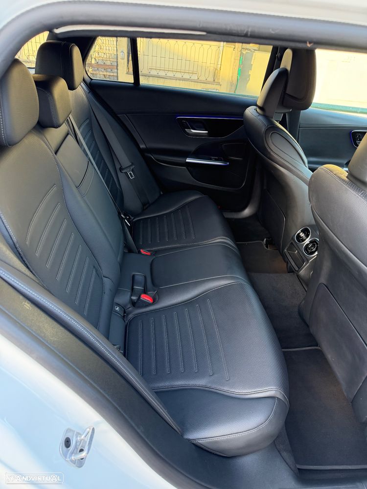 Mercedes-Benz C 300 e AMG Line - 14