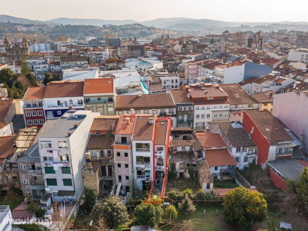 Edifício de rendimento no centro histórico de Braga - Rua de Santo ... - Grande imagem: 2/52