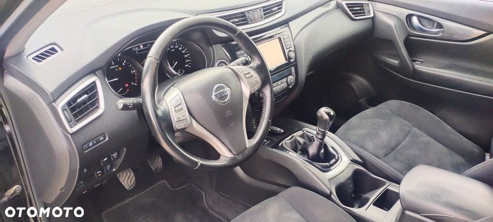 Nissan X-Trail 1.6 DCi N-Connecta 2WD 7os - 27