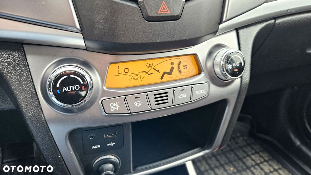 SsangYong/KGM Korando 2.0 Eco e-XDi DPF 2WD Sapphire - 12