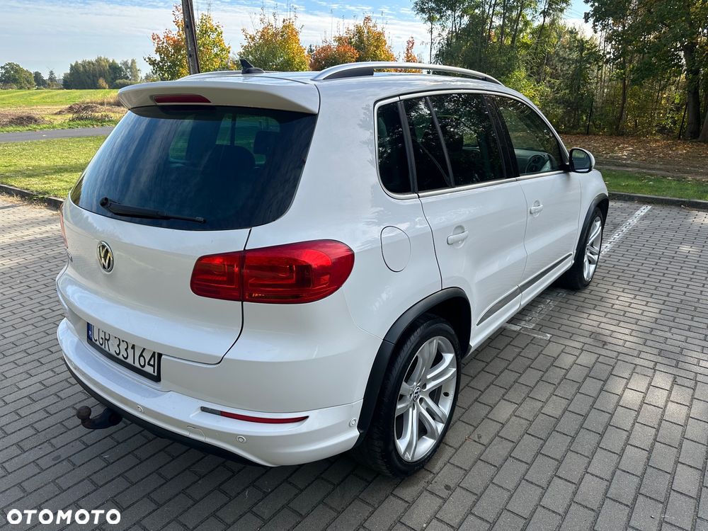 Volkswagen Tiguan - 16