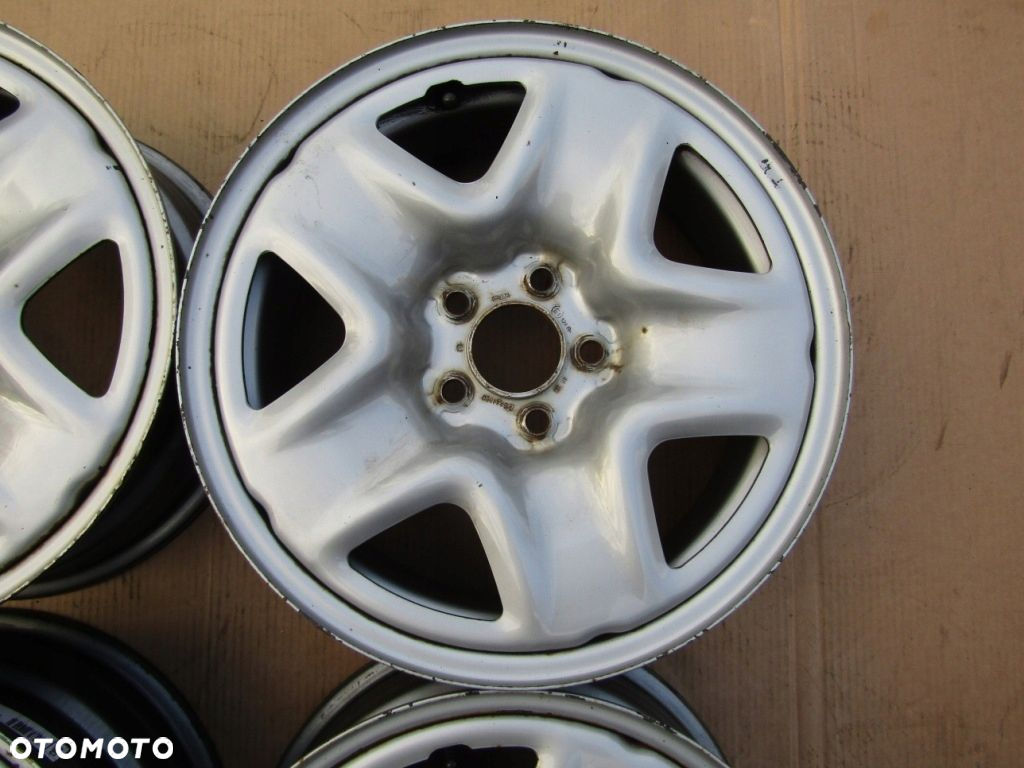 4x Felgi 17 Kia Sportage II IV Hyundai Tucson ix35 7j 5x114,3 ET50 - 5