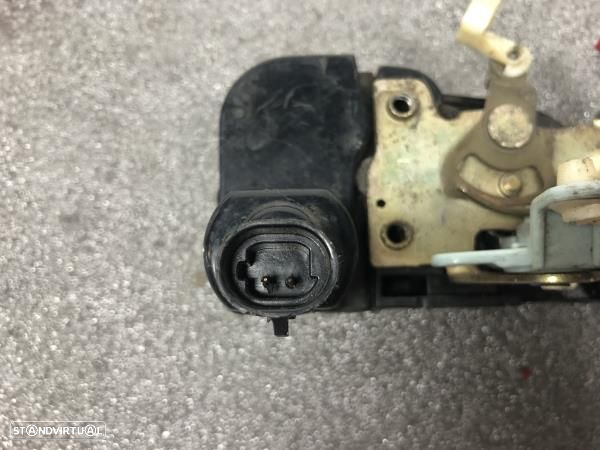 Fecho Porta Frente Dto Chrysler Voyager / Grand Voyager Iii (Gs) - 3