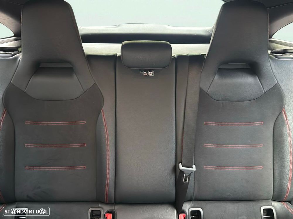 Mercedes-Benz CLA 180 d Shooting Brake AMG Line Aut. - 15