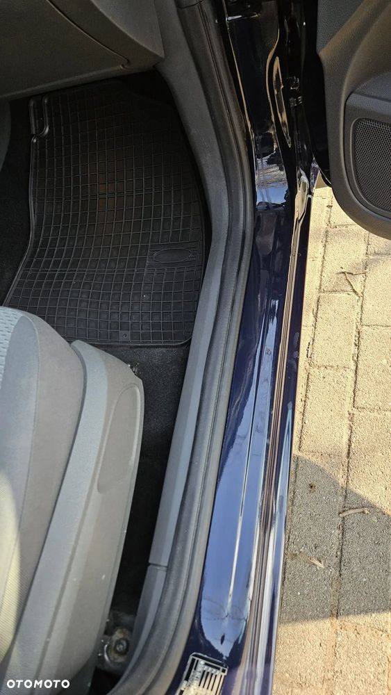 Ford Focus 1.6 Sport - 17