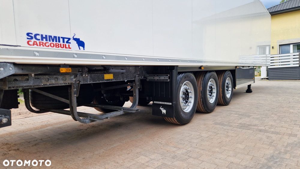 Schmitz Cargobull * CHŁODNIA * 4 RYGLE * OŚ POD * ZADBANA * - 10