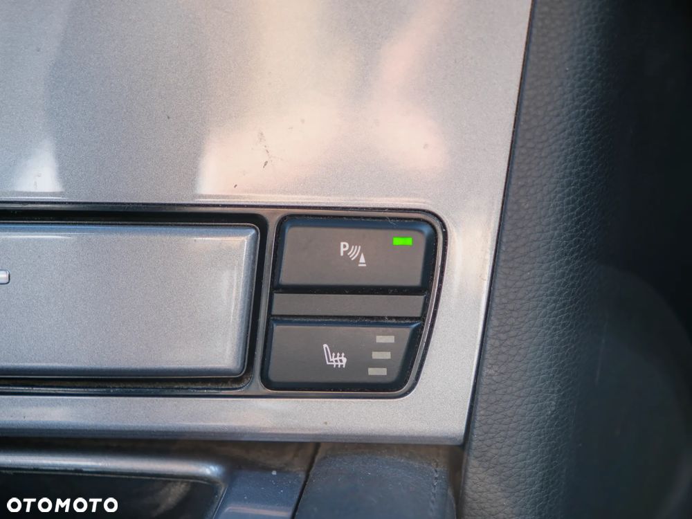 BMW Seria 5 520d - 26
