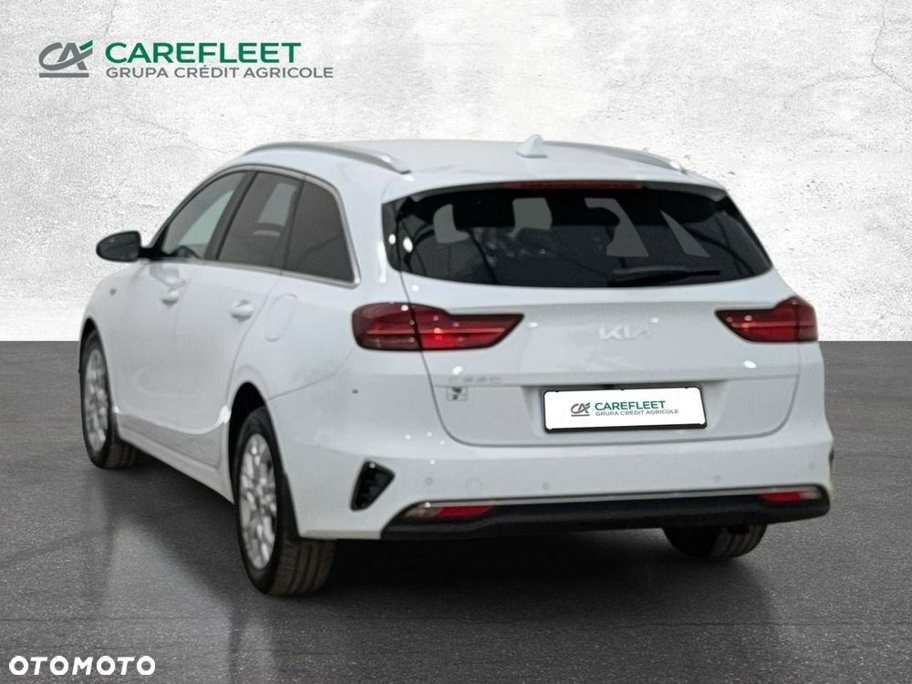 Kia Ceed - 7