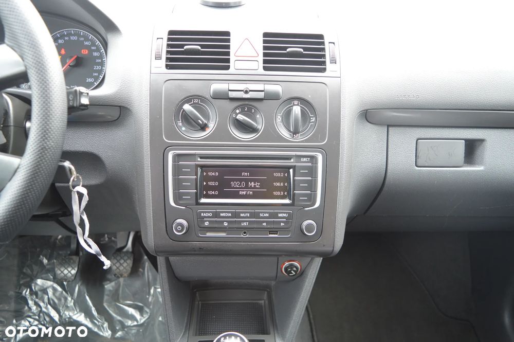 Volkswagen Touran 1.9 TDI Basis - 14