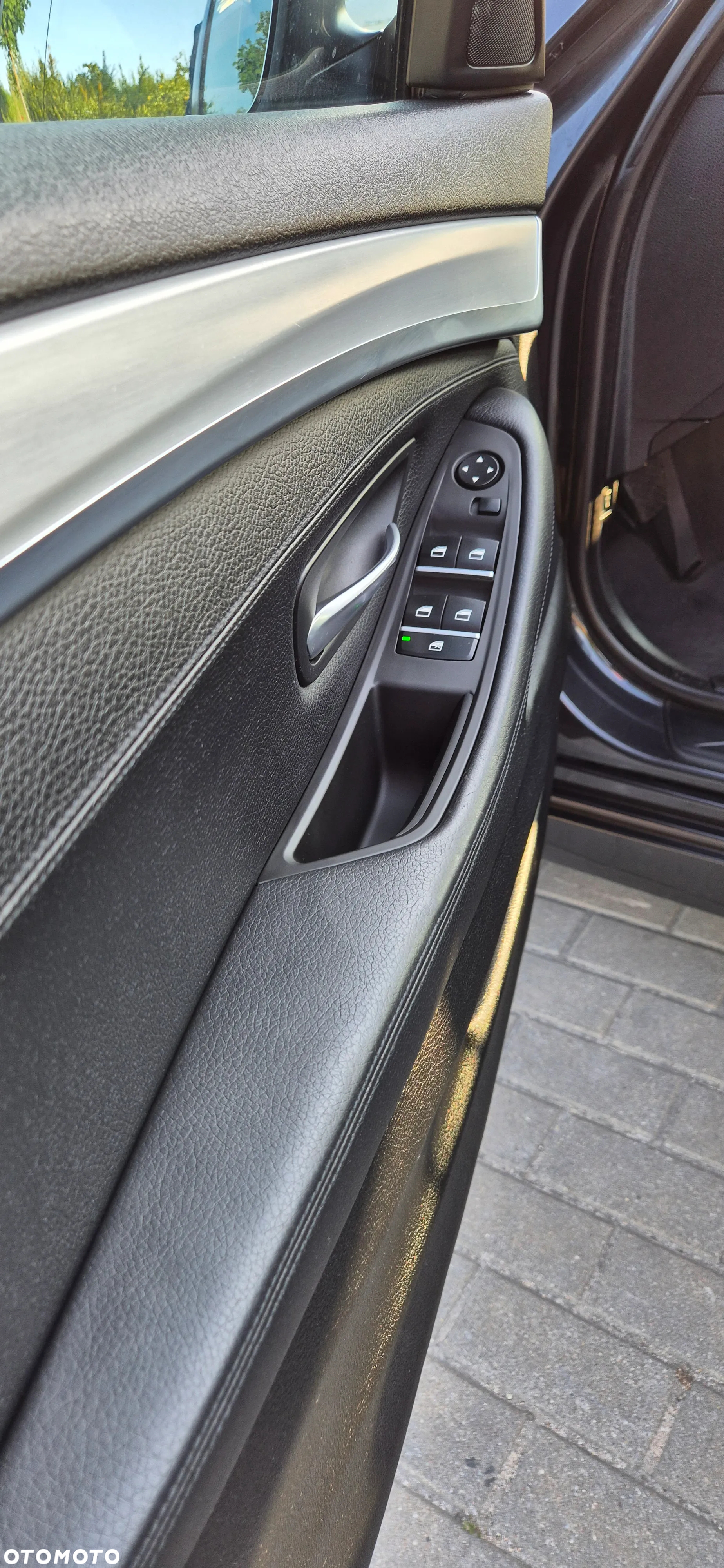 BMW Seria 5 520d Touring - 25