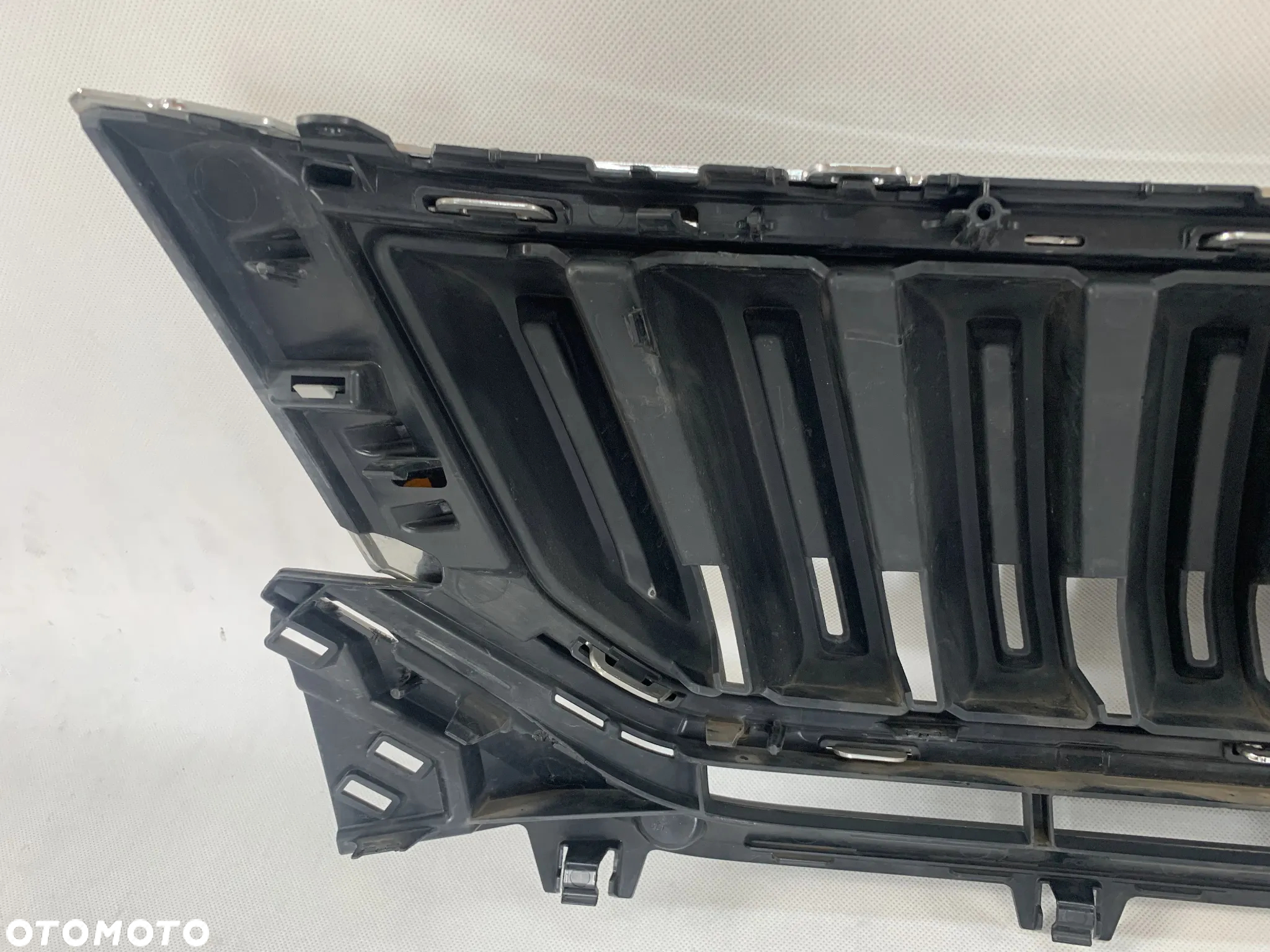 Image Škoda Kodiaq 17r Grille 2017 - 656853653B