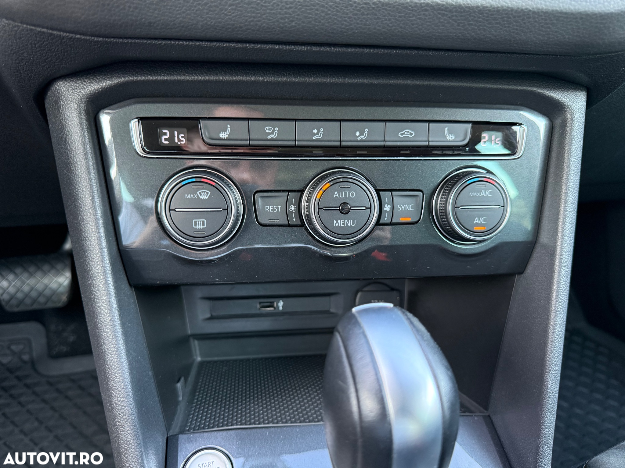 Volkswagen Tiguan 2.0 TDI 4Mot DSG Highline - 30