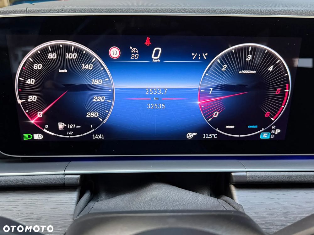 Mercedes-Benz GLE 300 d 4Matic 9G-TRONIC AMG Line Advanced Plus - 39