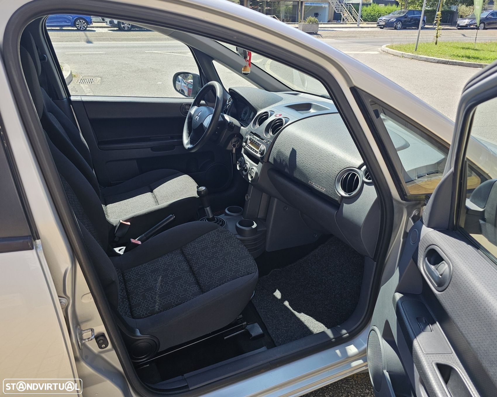Mitsubishi Colt 1.1 Inform RCD/AC ClearTec - 12