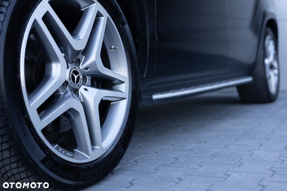 Mercedes-Benz GLS 350 d 4-Matic - 26