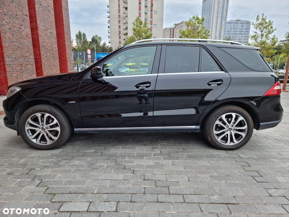 Mercedes-Benz ML 350 BlueTEC 4MATIC 7G-TRONIC - 12