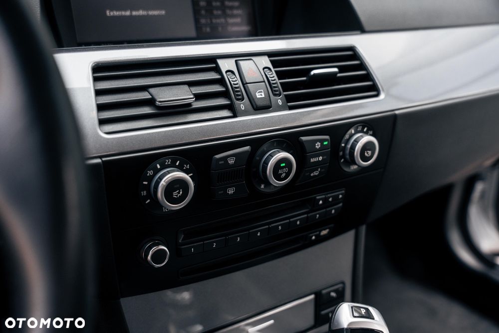 BMW Seria 5 525d xDrive Edition Exclusive - 19