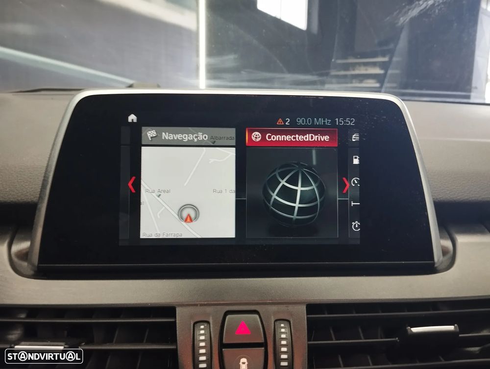 BMW 225xe Active Tourer Advantage - 33