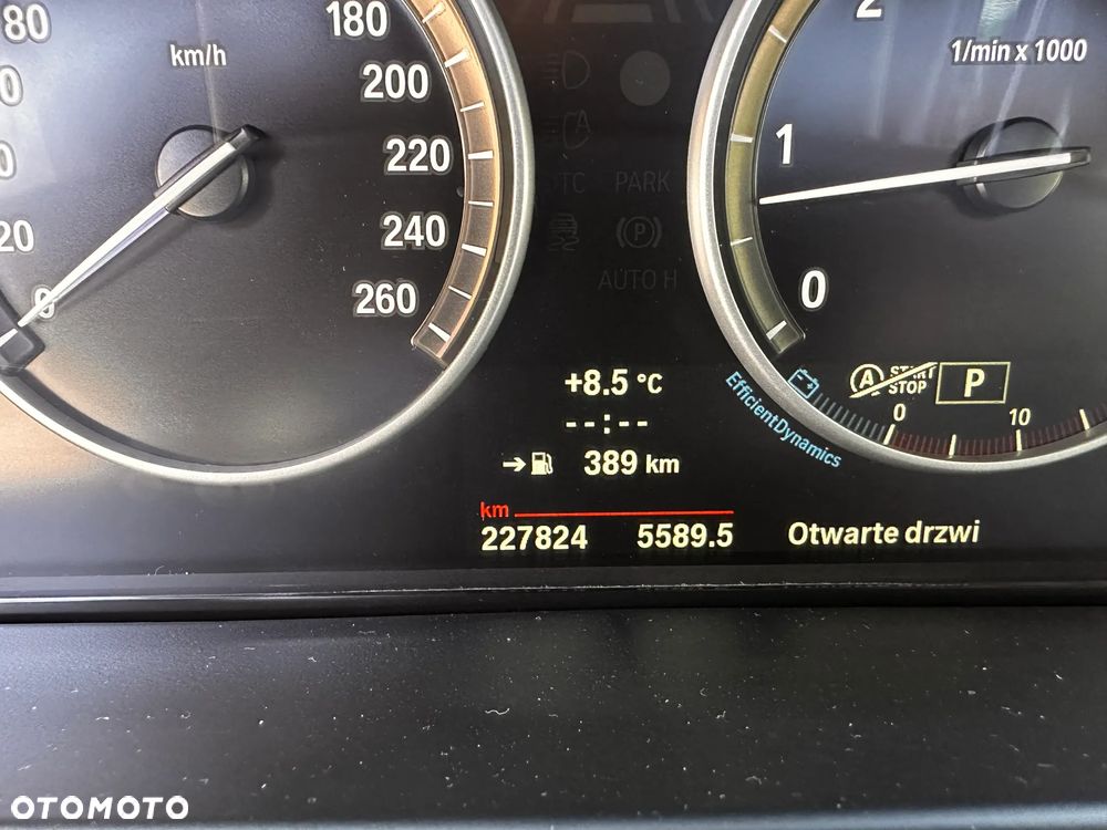 BMW X5 xDrive40d - 19