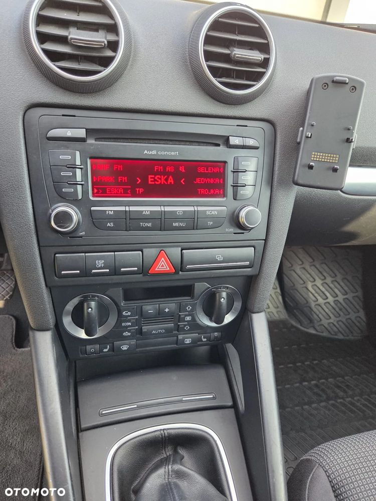 Audi A3 Sportback 1.9 TDI DPF Ambiente - 15