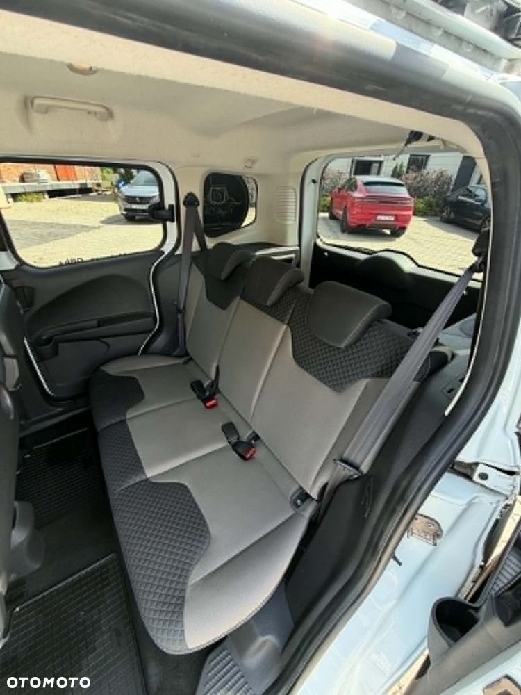 Ford Tourneo Courier 1.0 EcoBoost Titanium - 3