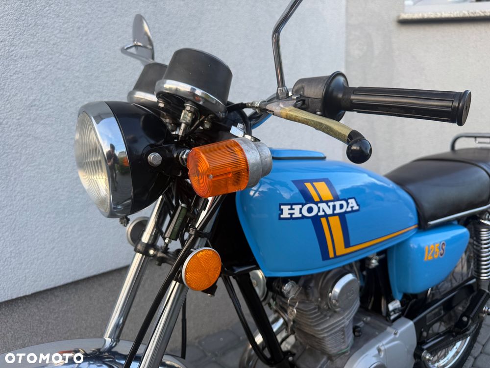 Honda CB - 21