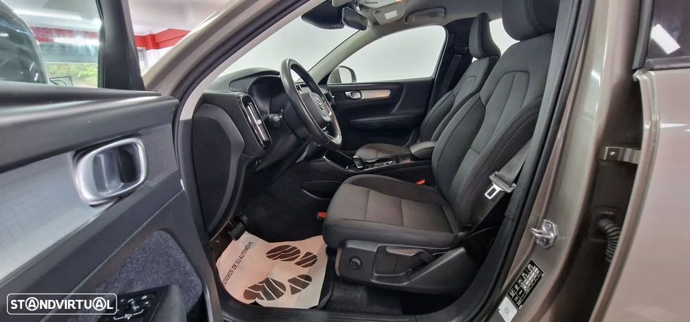 Volvo XC 40 1.5 T2 Momentum Plus Geartronic - 59