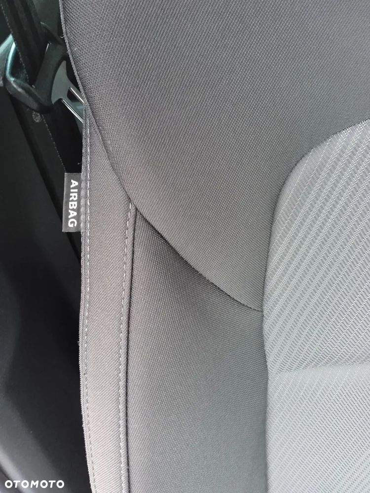 Hyundai Tucson 1.6 GDI BlueDrive Comfort 2WD - 24