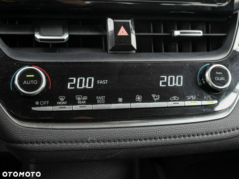 Toyota Corolla 1.5 Comfort - 16