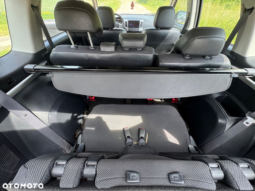 Citroën C-Crosser 2.2 HDi Exclusive - 8