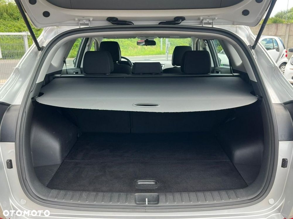 Hyundai Tucson 1.7 CRDI BlueDrive Comfort 2WD DCT - 39