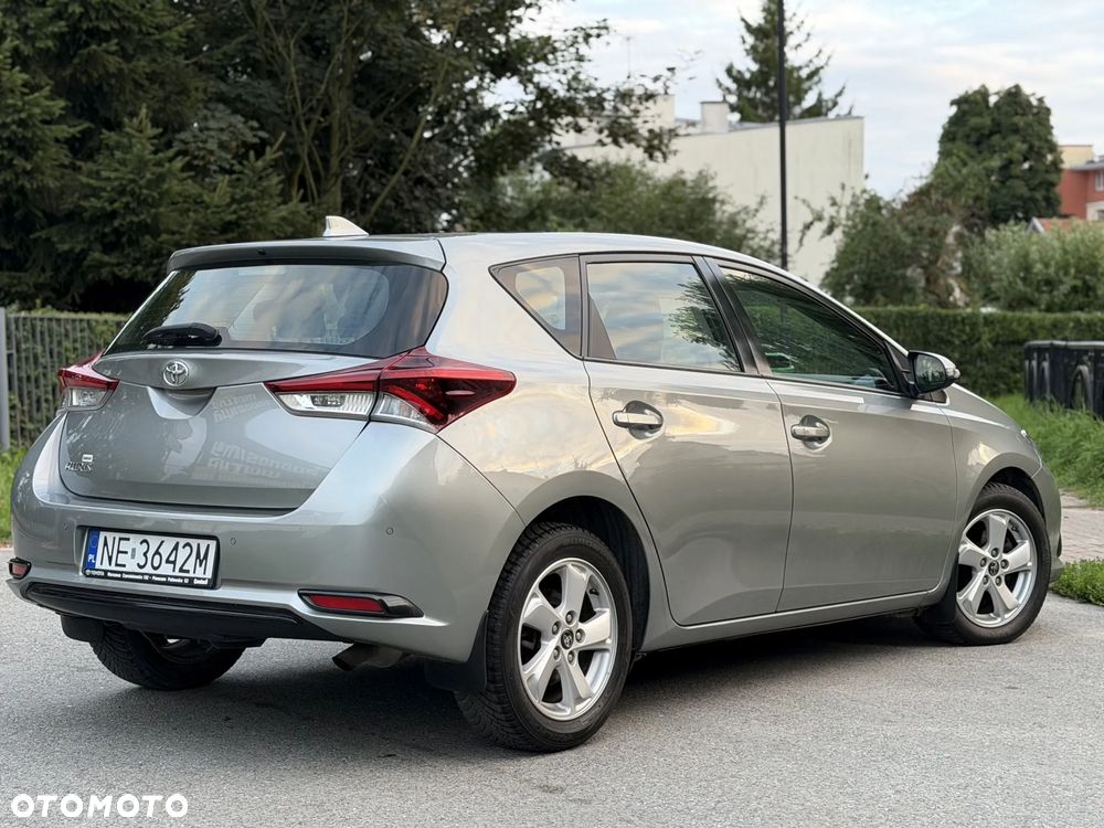 Toyota Auris - 9