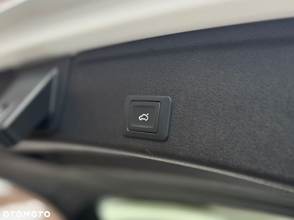 Audi A4 Avant 35 TDI S tronic - 37