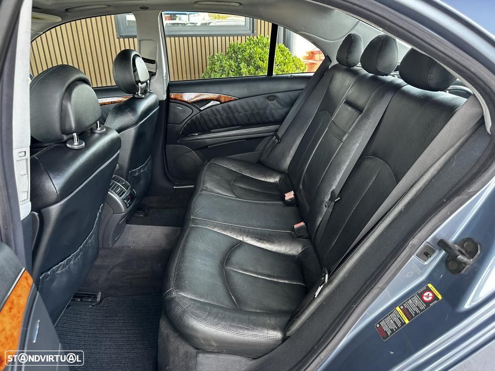 Mercedes-Benz E 270 - 27