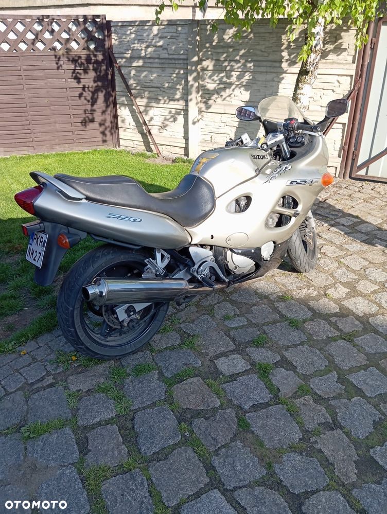 Suzuki GSX-F - Katana - 11