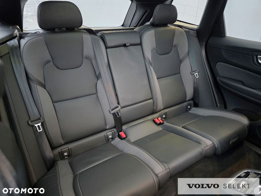 Volvo XC 60 - 16