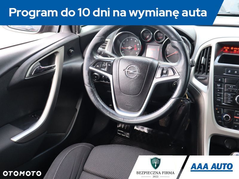 Opel Astra - 9