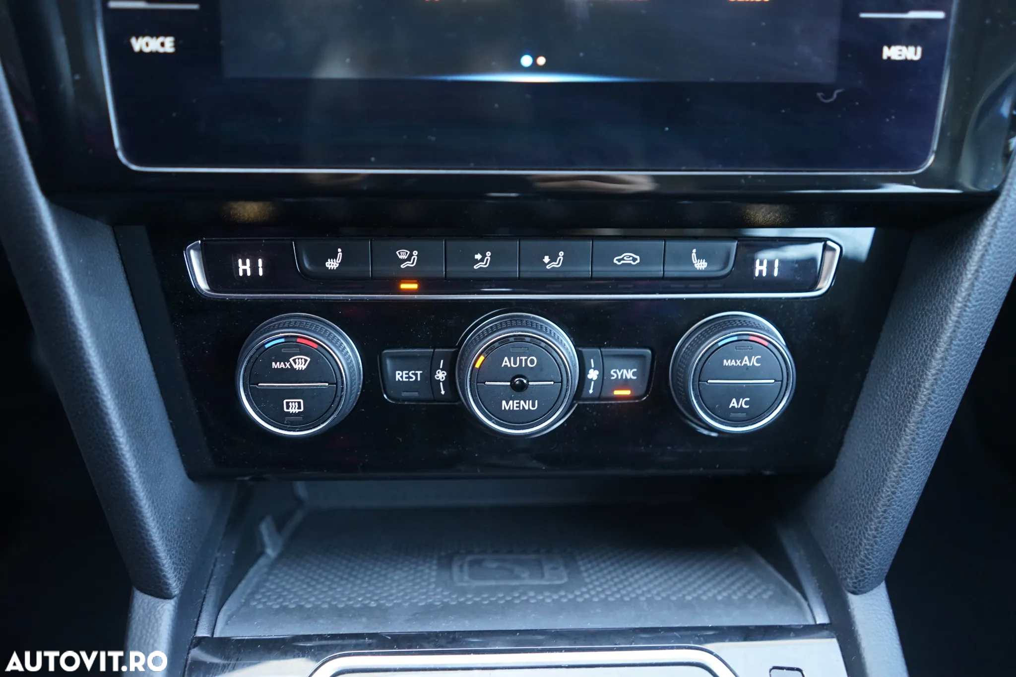Volkswagen Passat Variant 2.0 TDI DSG Highline - 22