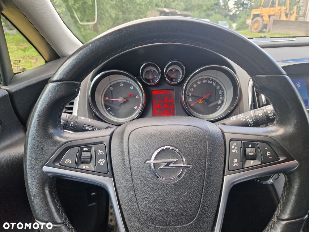 Opel Astra IV 2.0 CDTI Cosmo - 18